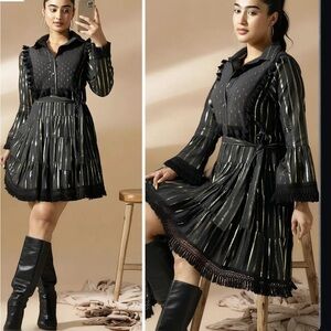 New boutique brand Black cotton lurex short tiered dress Collared neck